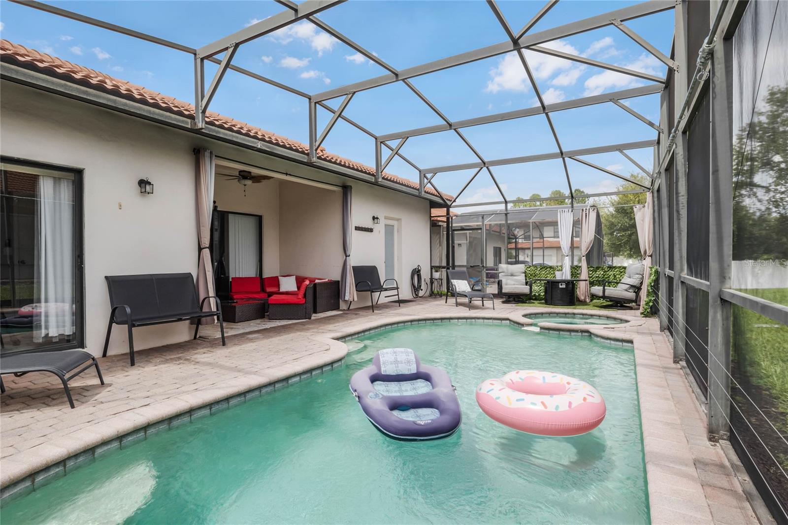 HIGH GROVE UNIT 01 LT 01 PB 50 PG 19-20 - Residential