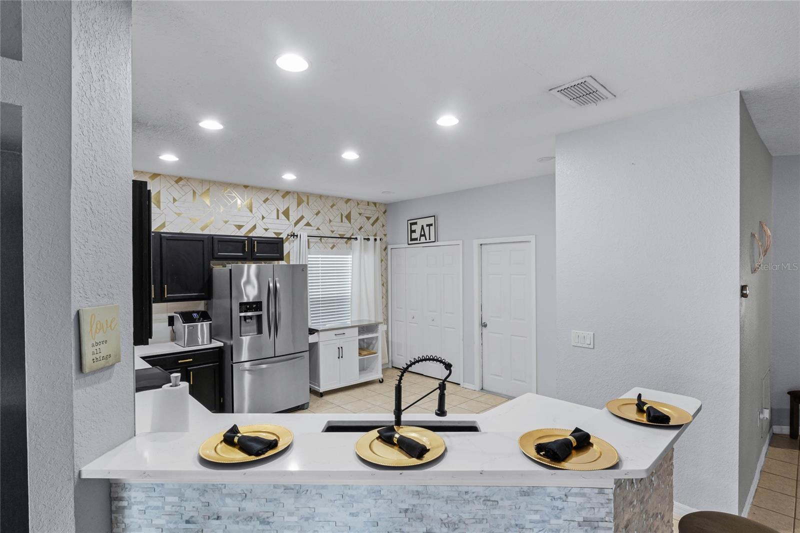 HIGH GROVE UNIT 01 LT 01 PB 50 PG 19-20 - Residential