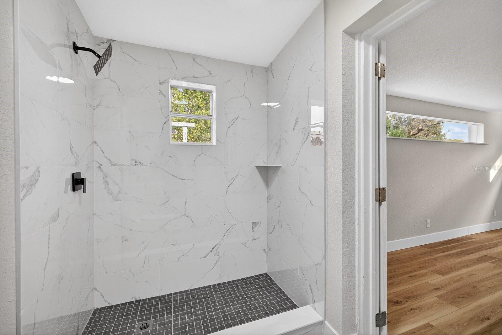 DEL RIO ESTATES UNIT 2 - Residential