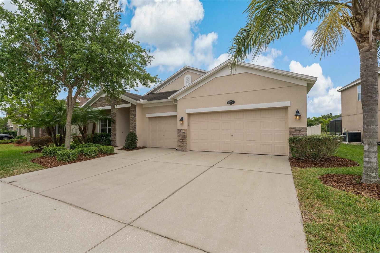 10734 BREAKING ROCKS DRIVE