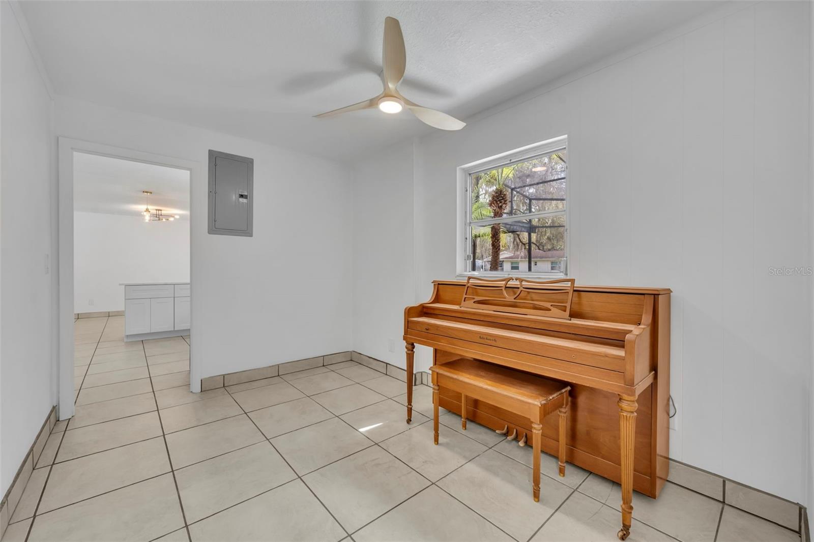 LITTLE LAKE GEORGIA TERRACE - Residential