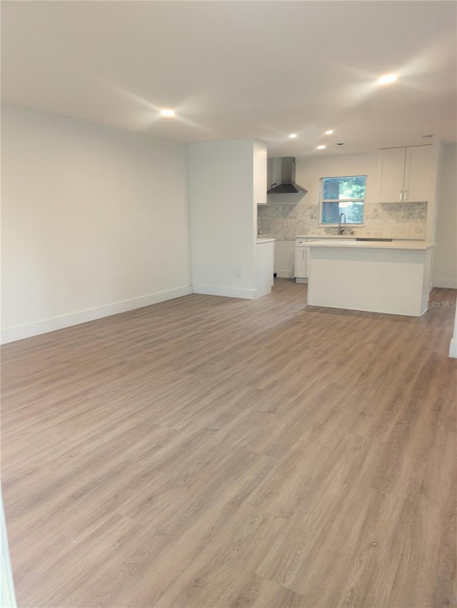 CRYSTAL LAKE TERRACE - Residential