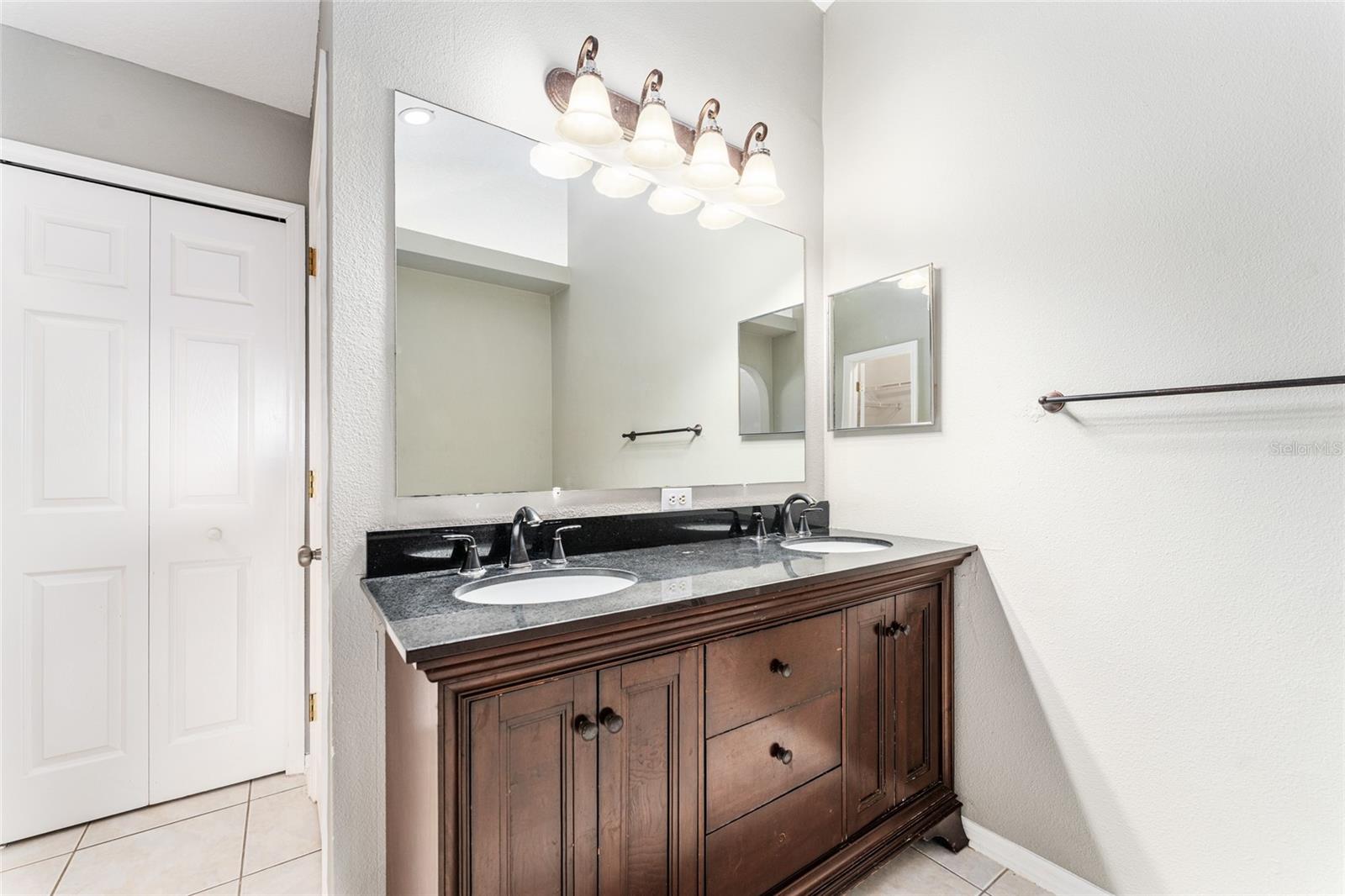 FRUITLAND PARK GLEN PH 01 02 & 03 - Residential