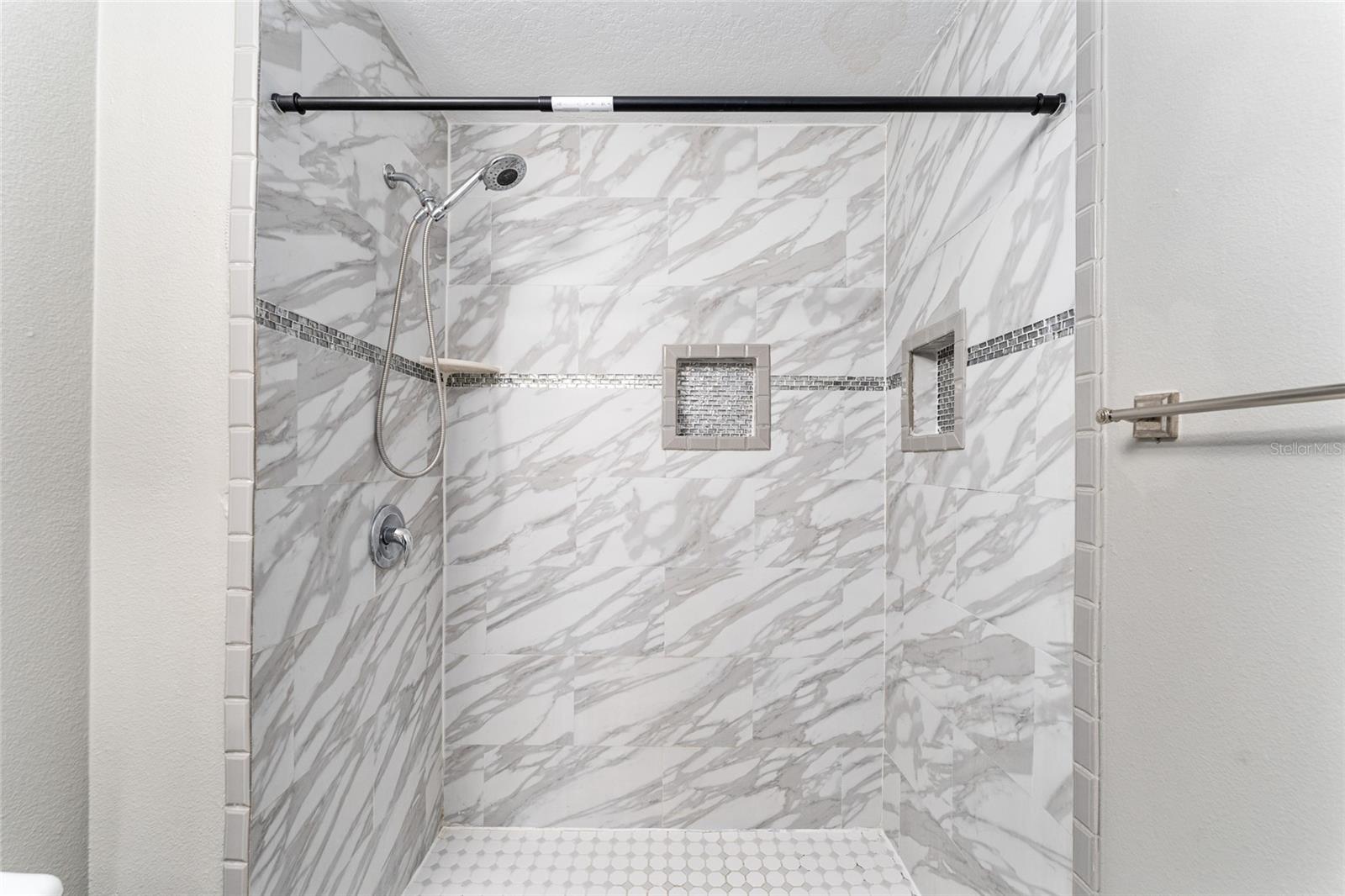 FRUITLAND PARK GLEN PH 01 02 & 03 - Residential