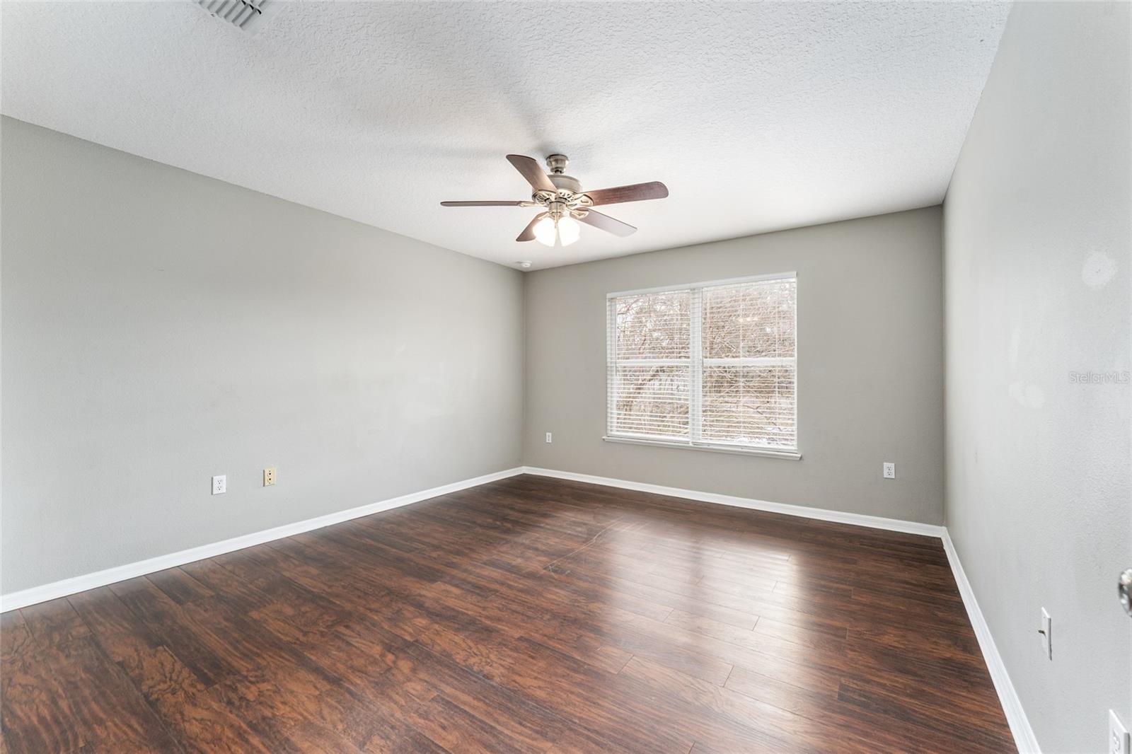 FRUITLAND PARK GLEN PH 01 02 & 03 - Residential