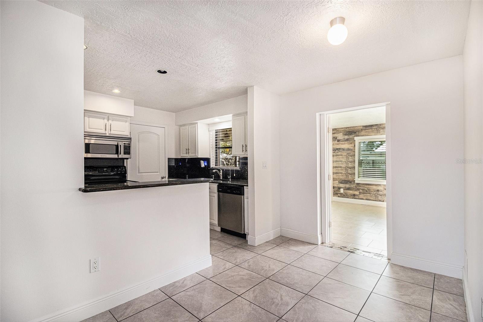 OXFORD RIDGE - Residential