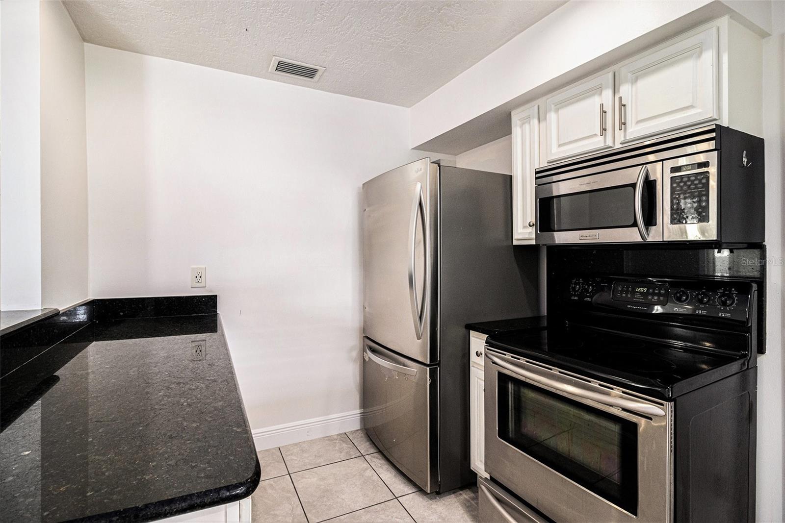 OXFORD RIDGE - Residential