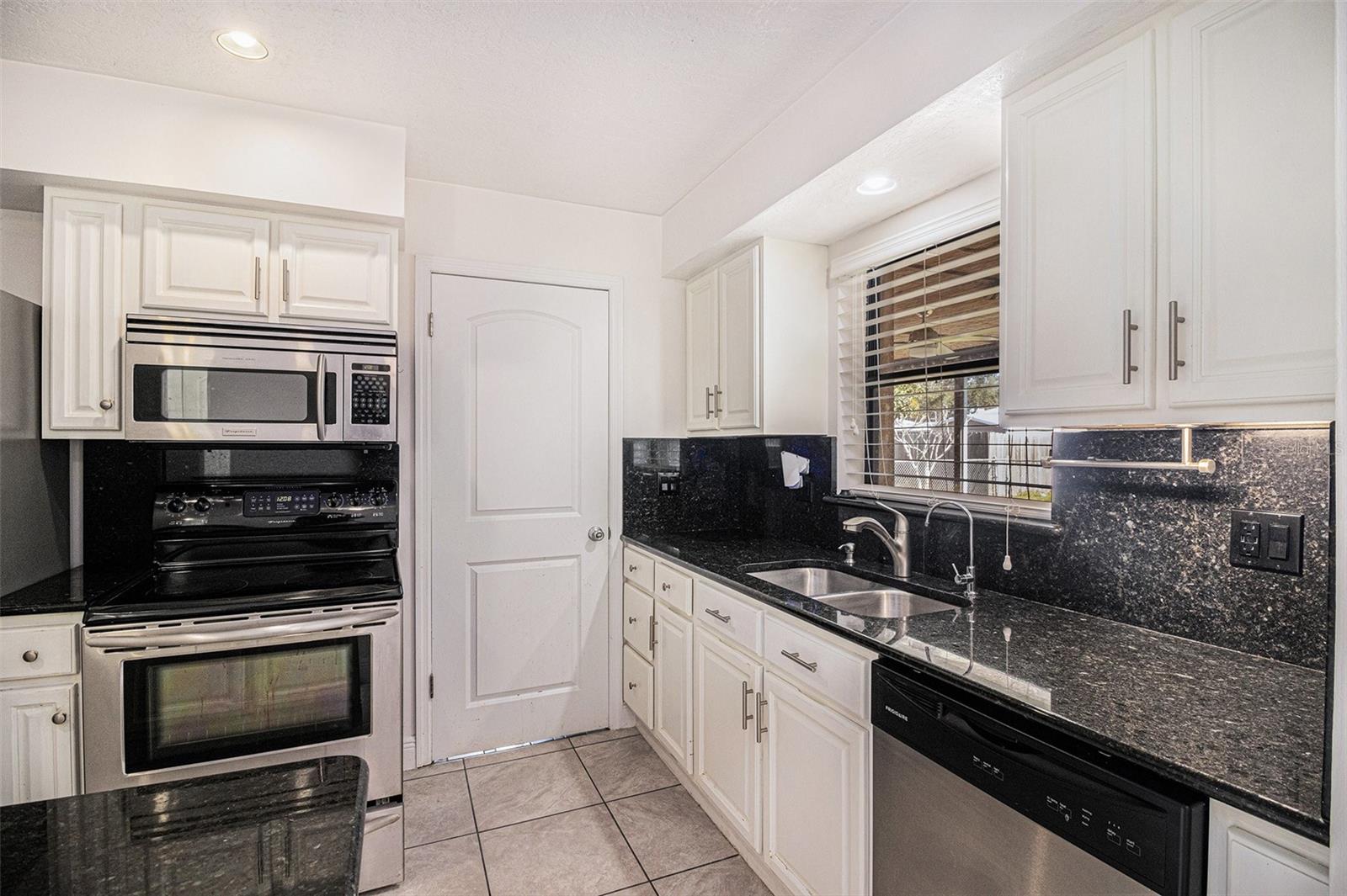 OXFORD RIDGE - Residential