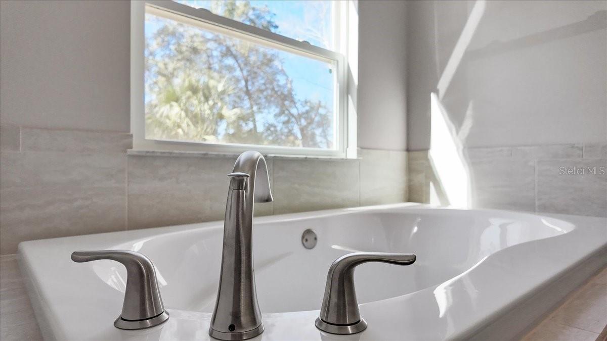 BUCK BAY PH 2 - Residential