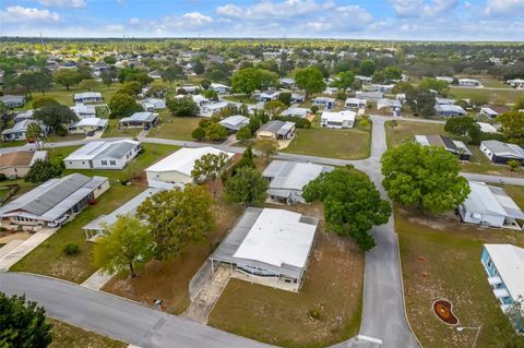 A home in BROOKSVILLE