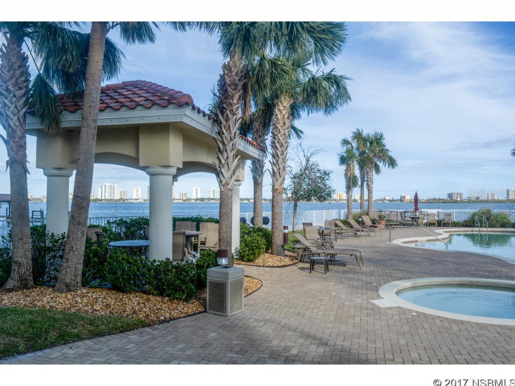 Halifax Landing - Residential