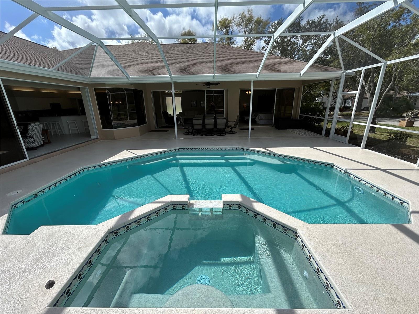 SERENOA - Residential