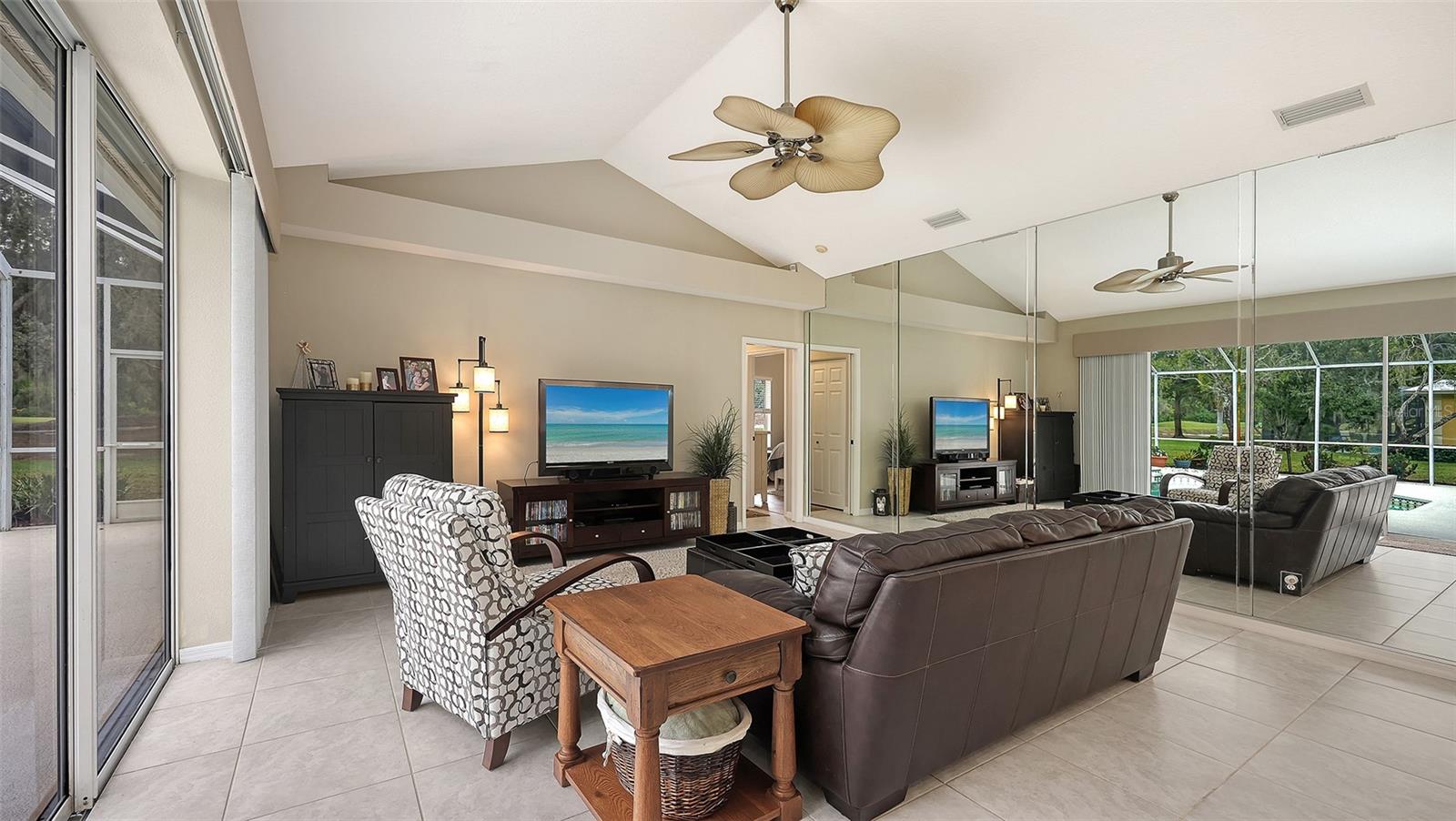 SERENOA - Residential