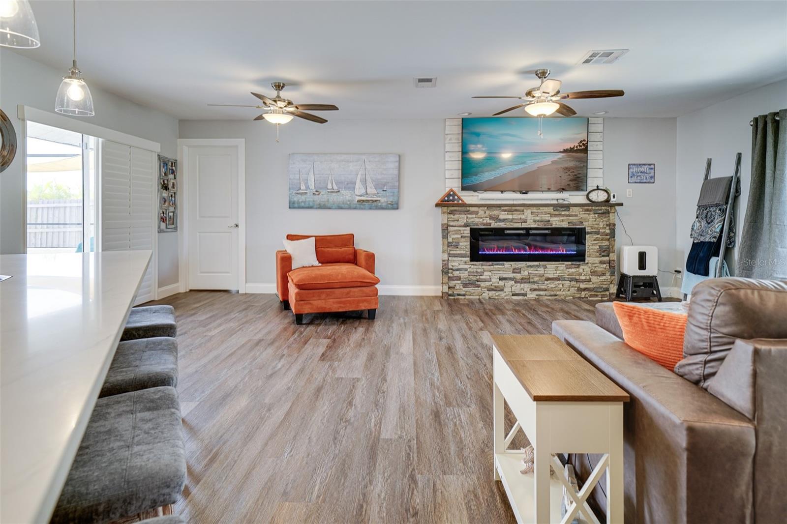 APOLLO BEACH UNIT 08 SEC A - Residential