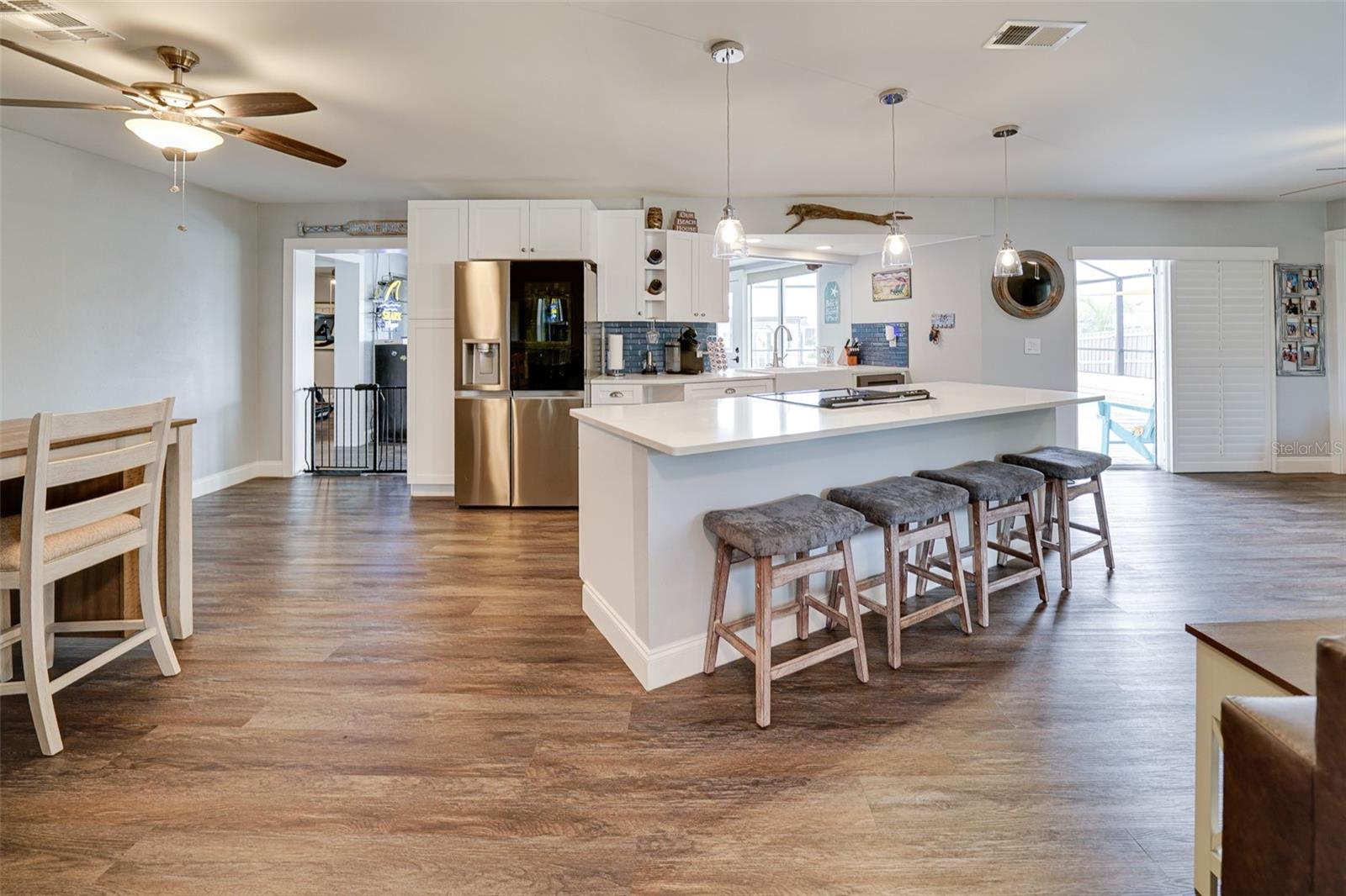 APOLLO BEACH UNIT 08 SEC A - Residential