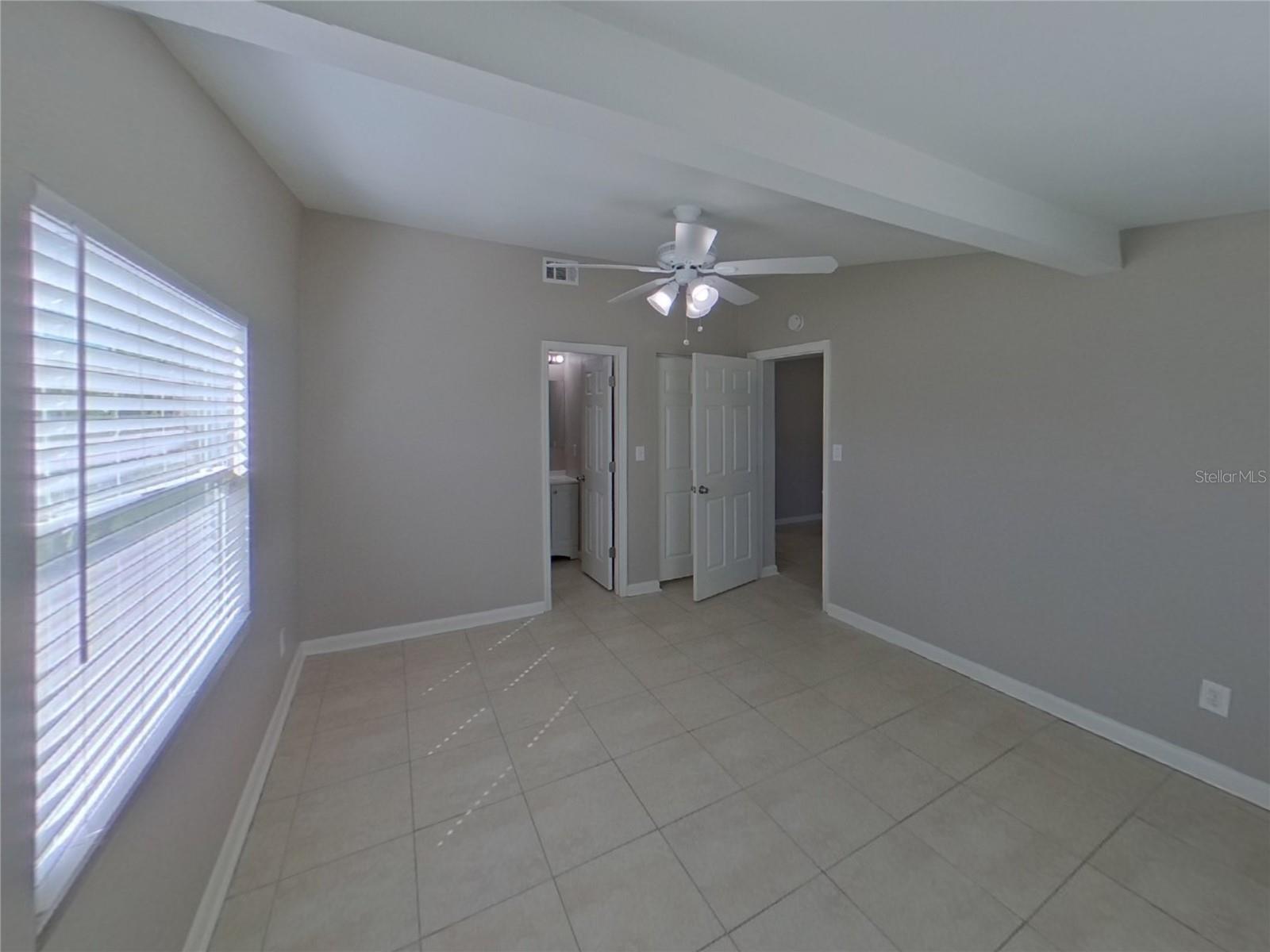 LAND LACKEY ESTATES UNIT 2 - Residential Lease