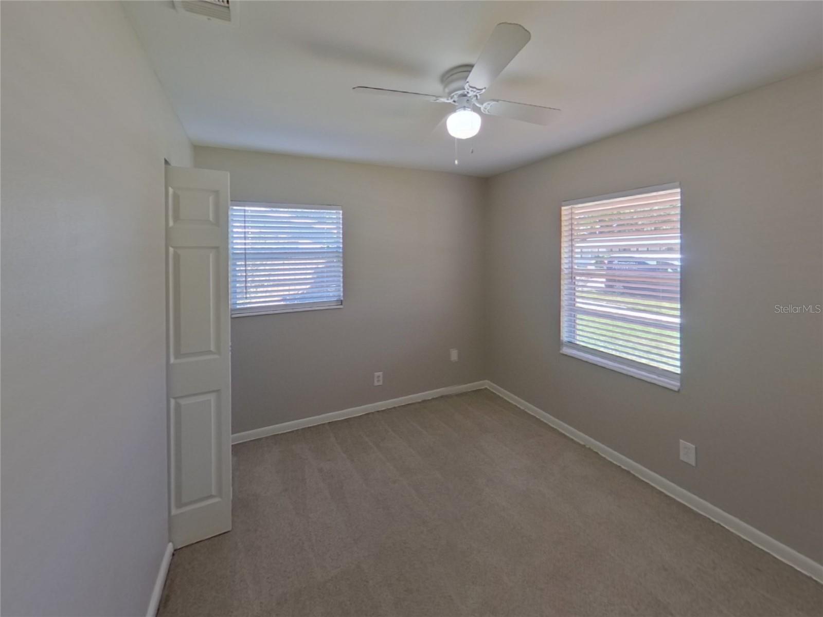 LAND LACKEY ESTATES UNIT 2 - Residential Lease