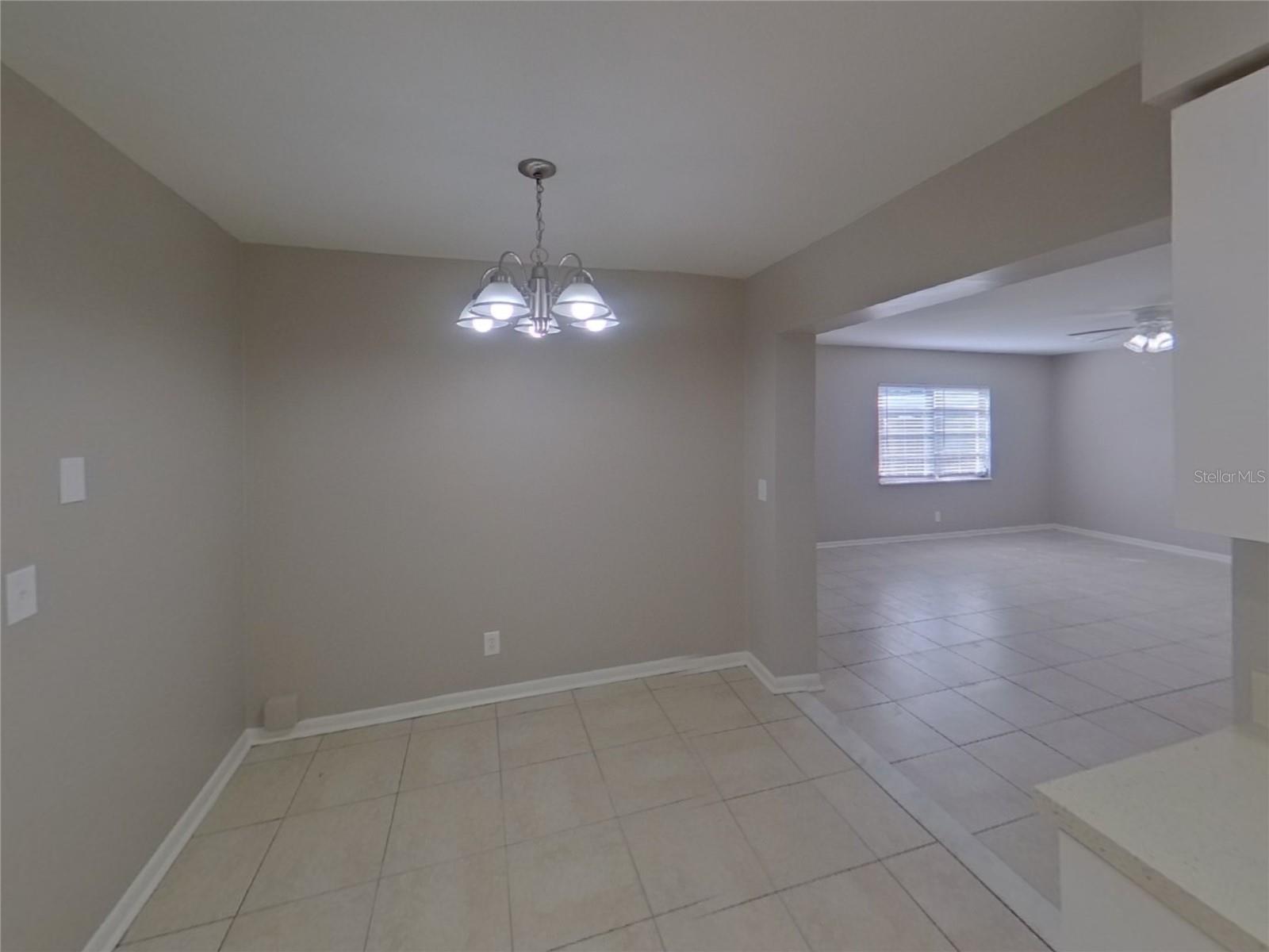 LAND LACKEY ESTATES UNIT 2 - Residential Lease