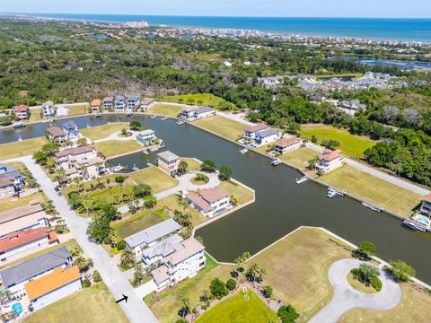 A home in PALM COAST