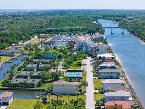 A home in PALM COAST