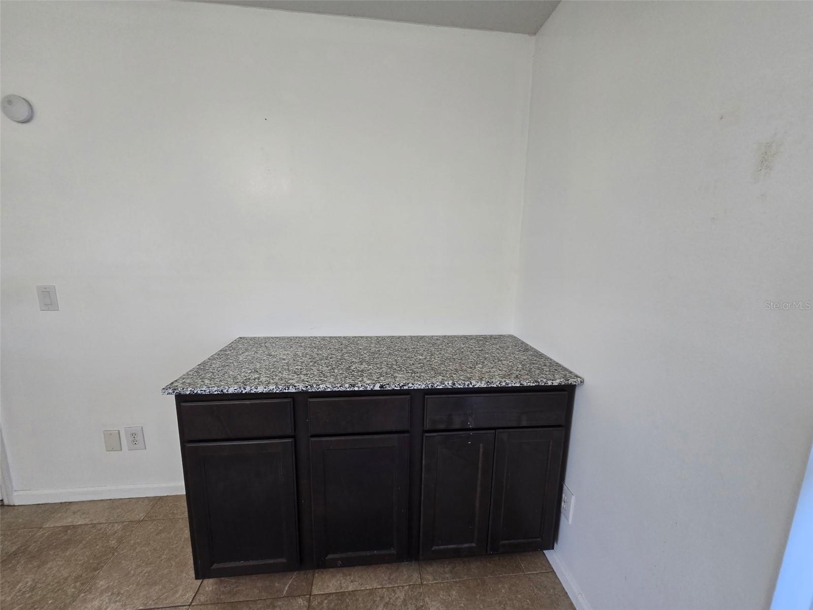 CLEMENTS WOOD PH 02 - Residential