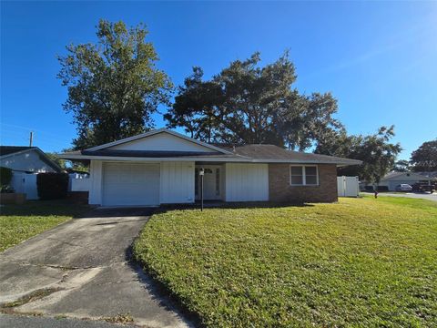 Photo of 760 John Adams Lane, Melbourne, FL 32904 (MLS # O6363262)