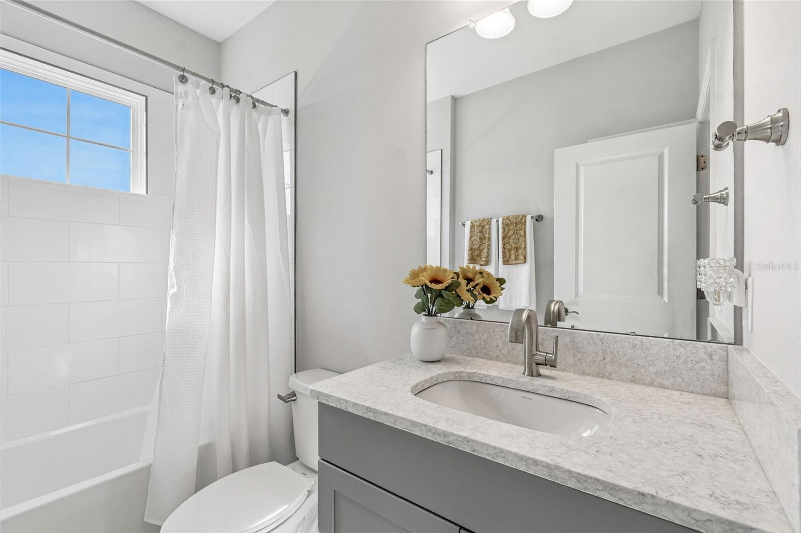 MIRADA PARCEL 2 PB 89 PG 50 BLOCK 1 LOT 1 - Residential