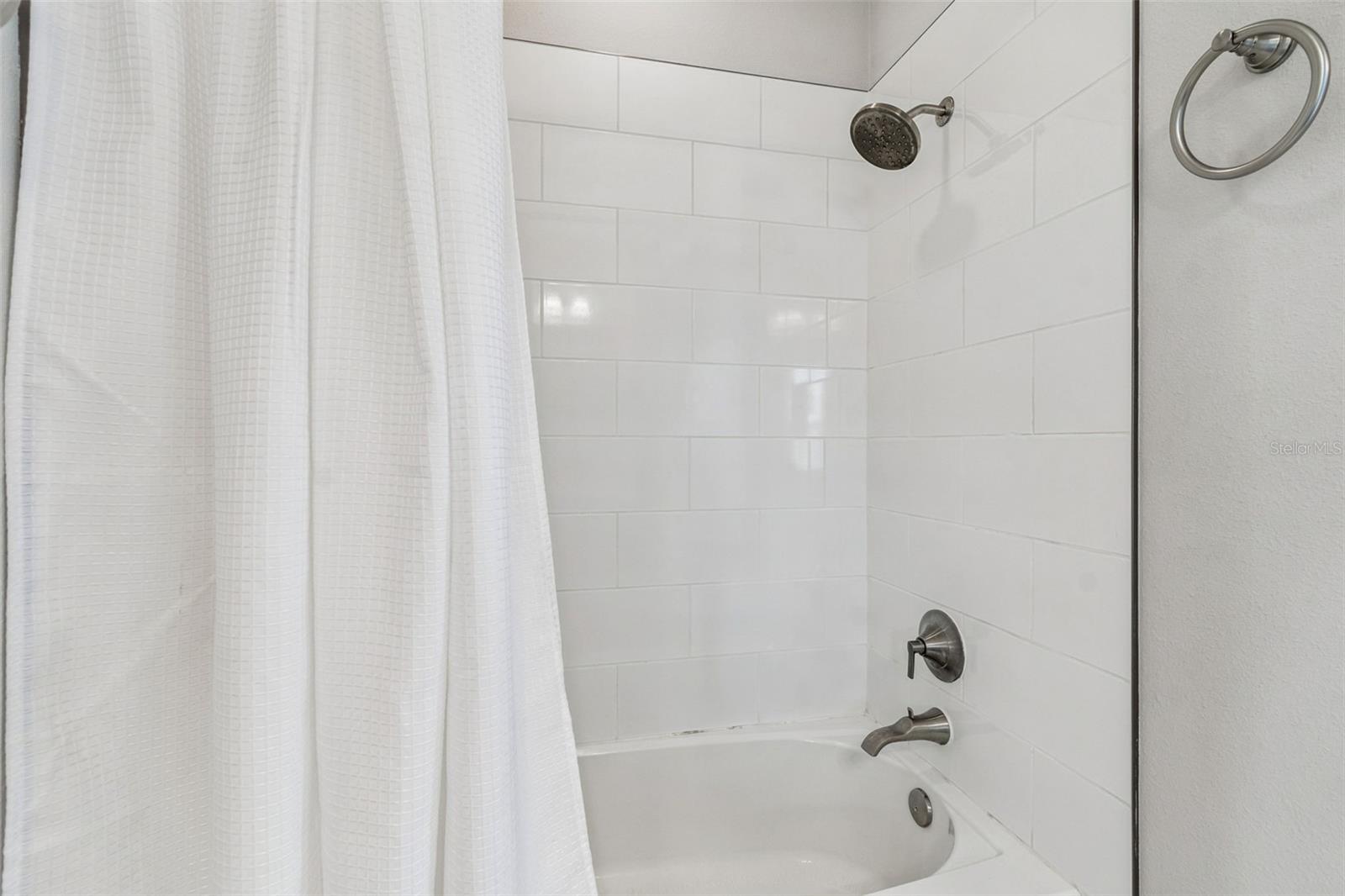 MIRADA PARCEL 2 PB 89 PG 50 BLOCK 1 LOT 1 - Residential