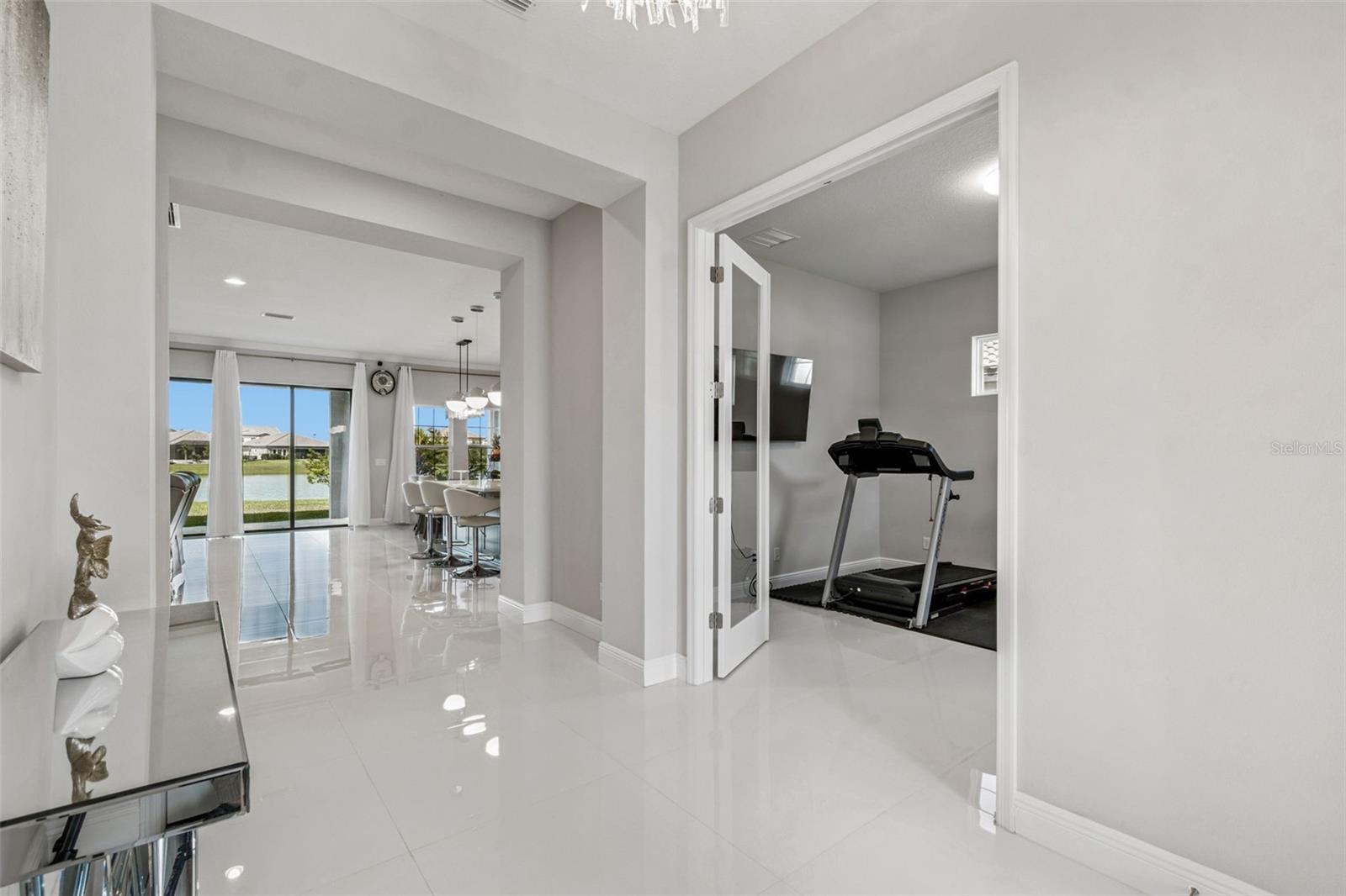 MIRADA PARCEL 2 PB 89 PG 50 BLOCK 1 LOT 1 - Residential