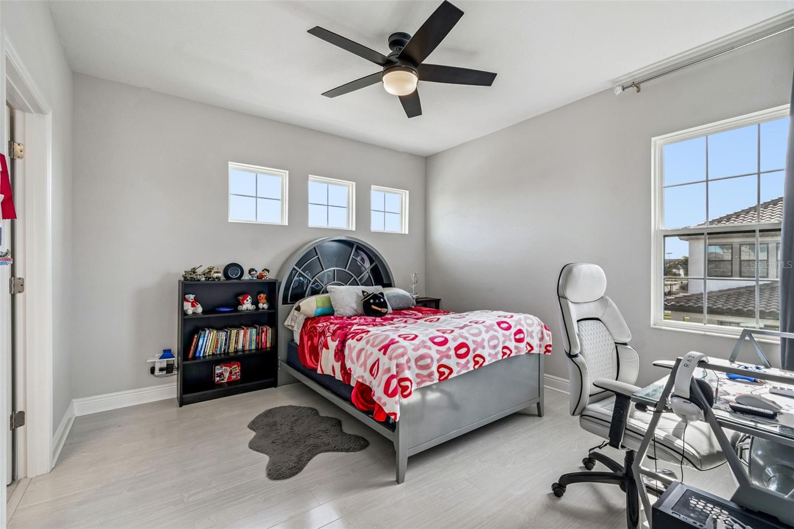 MIRADA PARCEL 2 PB 89 PG 50 BLOCK 1 LOT 1 - Residential