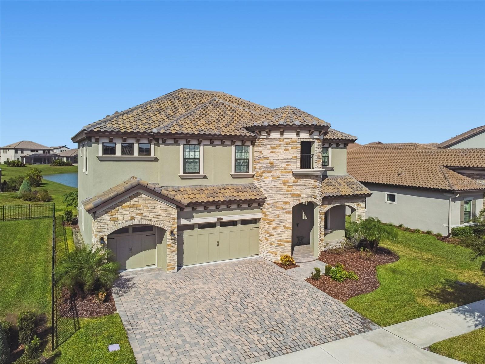 MIRADA PARCEL 2 PB 89 PG 50 BLOCK 1 LOT 1 - Residential