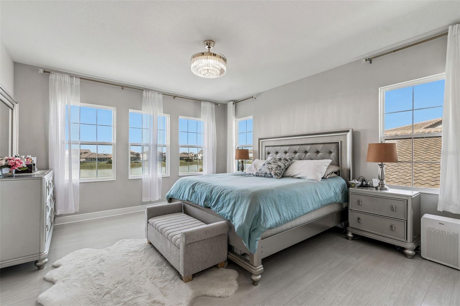 MIRADA PARCEL 2 PB 89 PG 50 BLOCK 1 LOT 1 - Residential