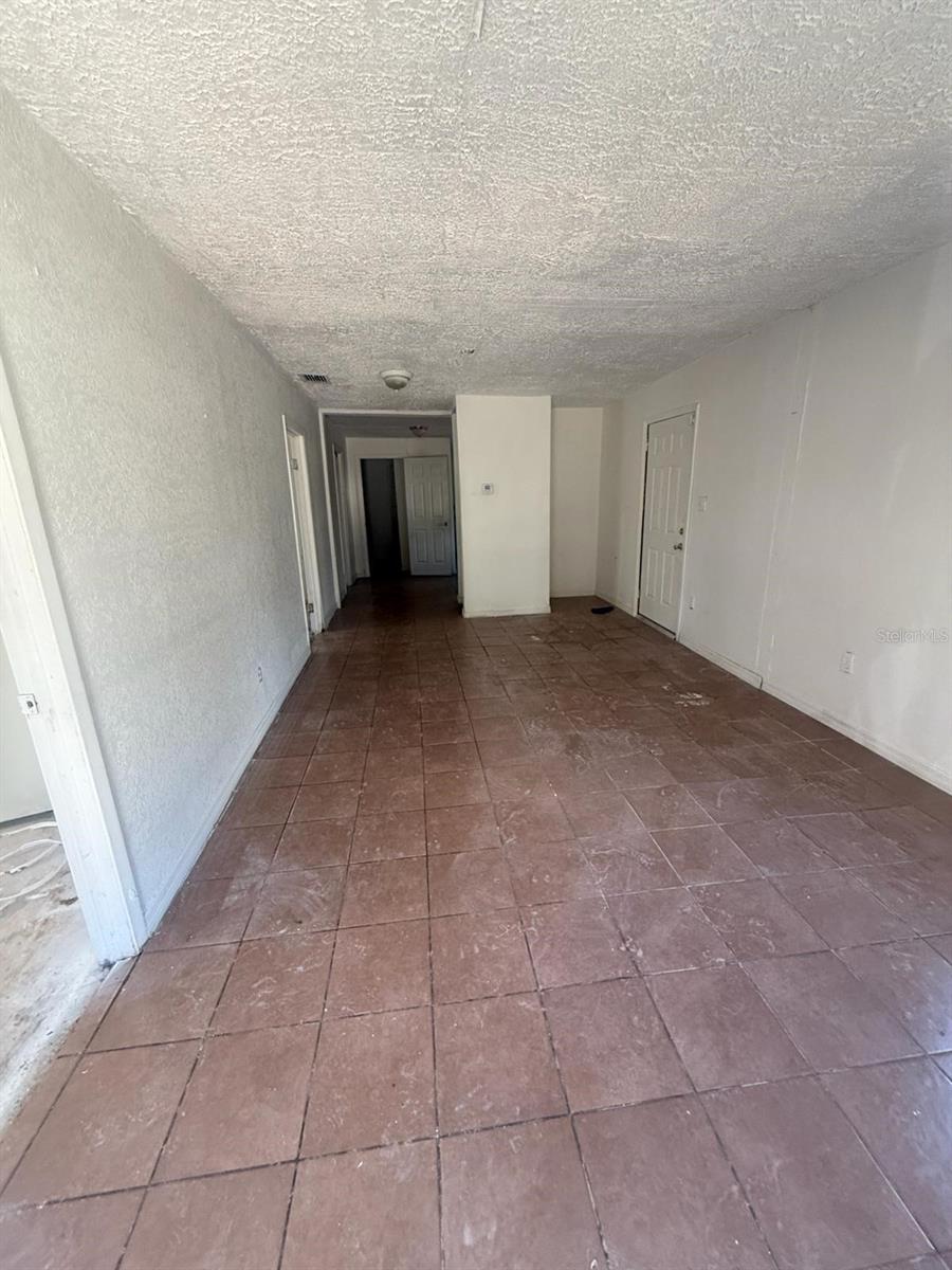 3613 DELEUIL AVENUE
