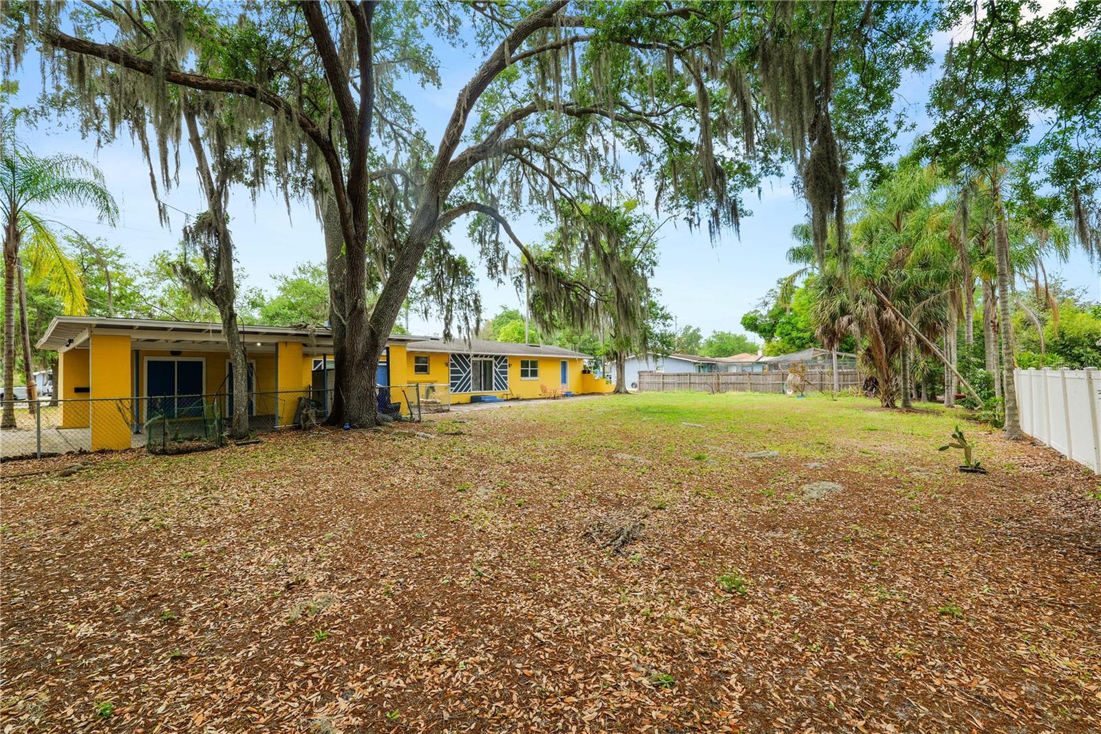 ACREAGE - Residential