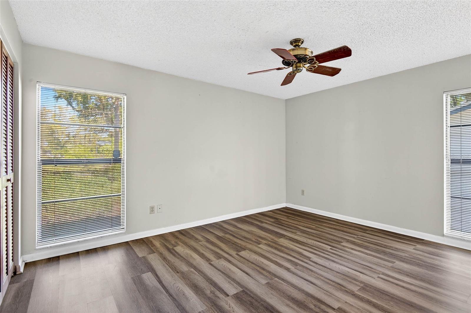 RIVERSIDE ESTATES CORR - Residential