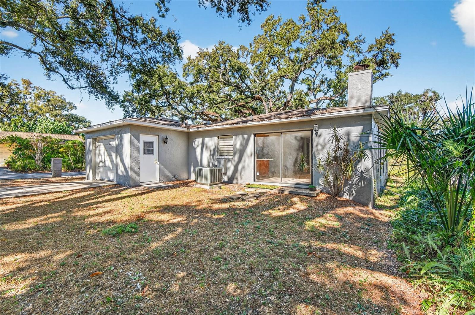 RIVERSIDE ESTATES CORR - Residential