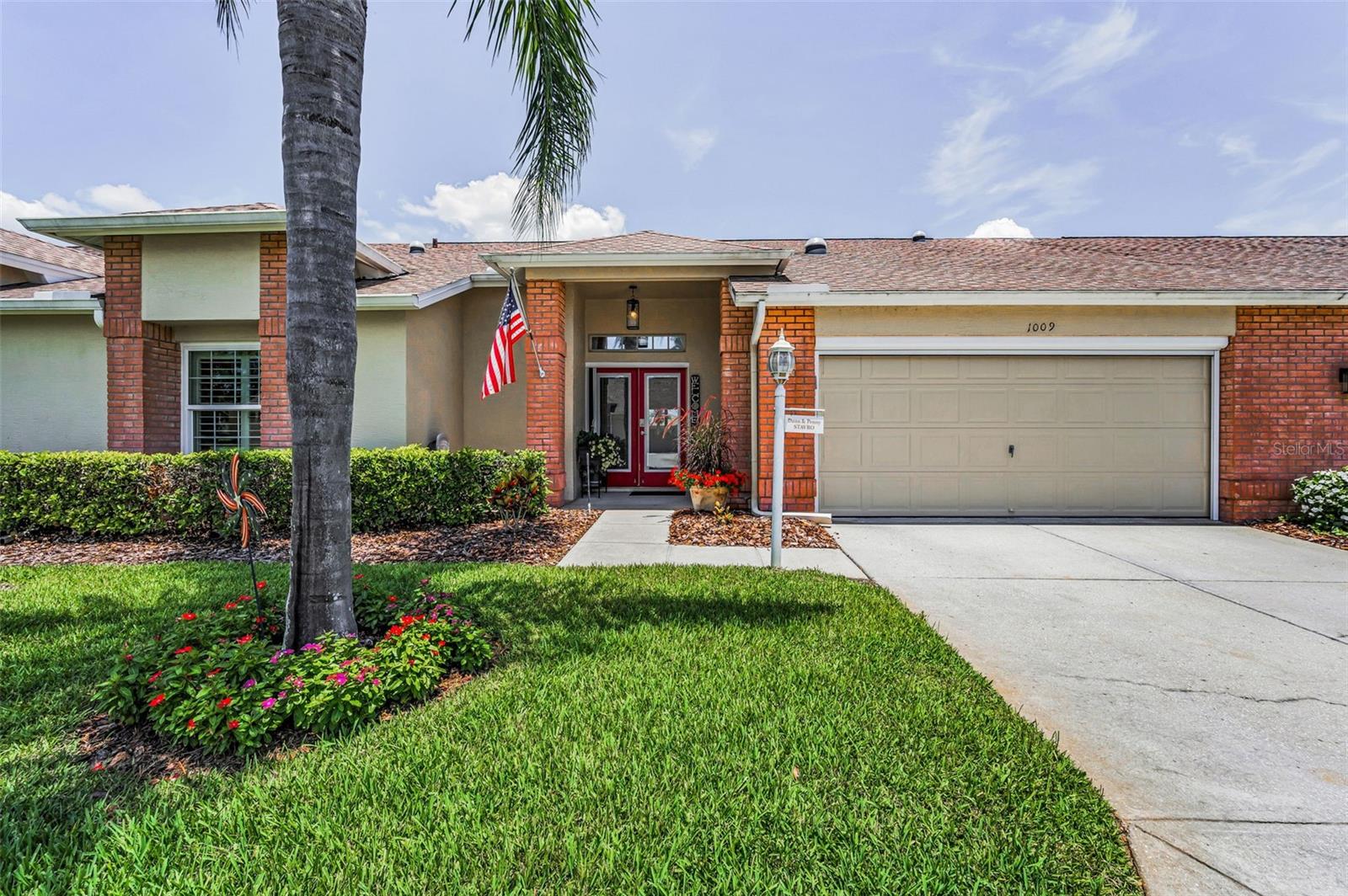 1009 ALMONDWOOD DRIVE