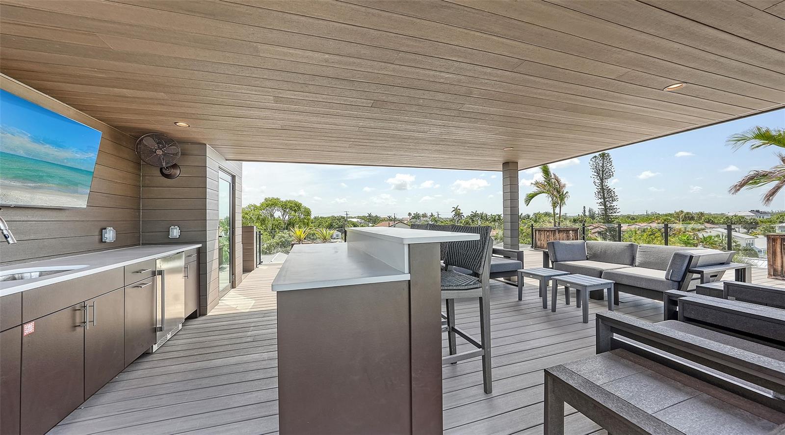 LIDO BEACH - Residential