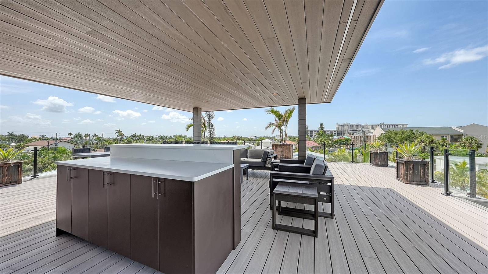 LIDO BEACH - Residential