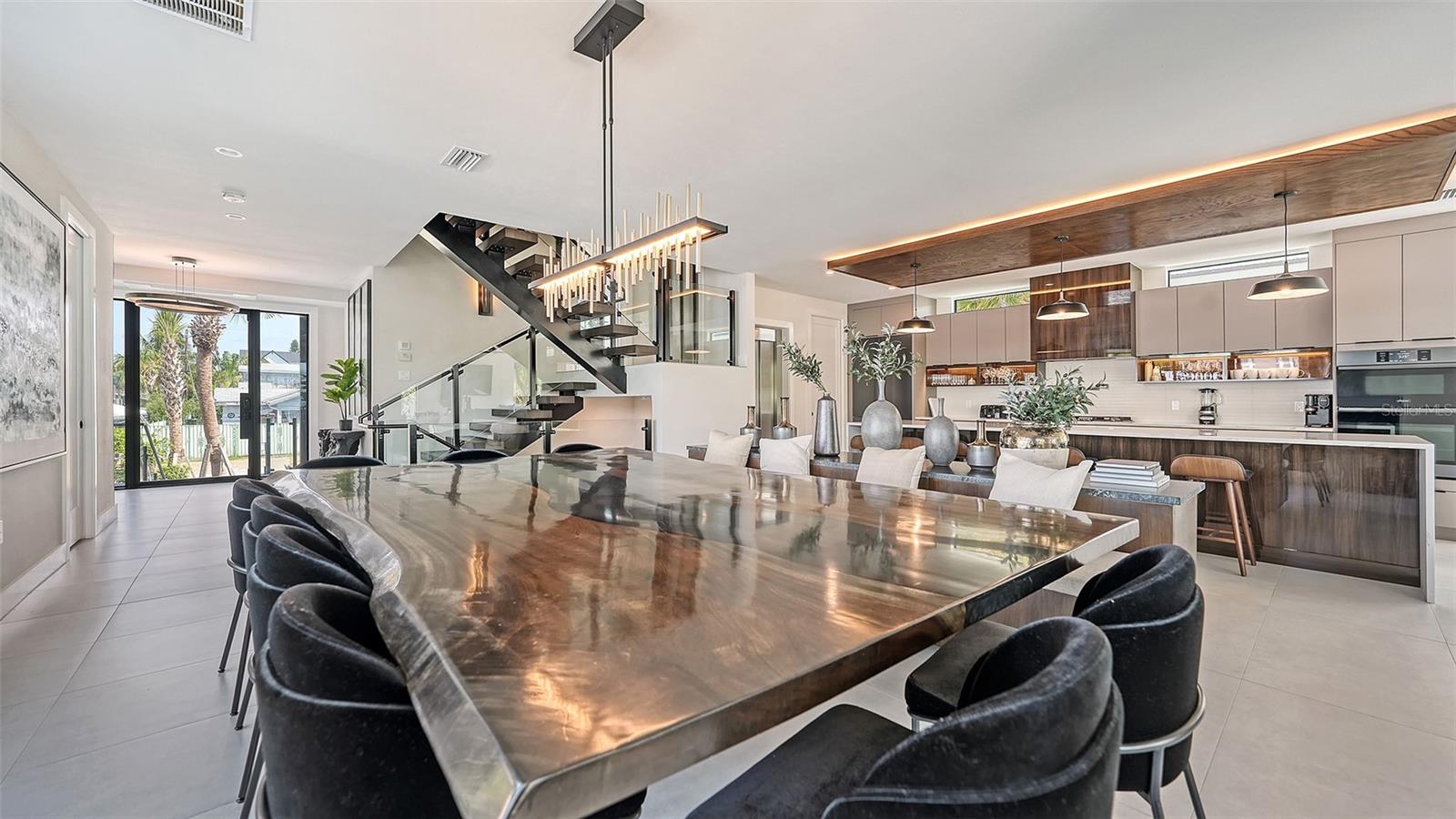 LIDO BEACH - Residential