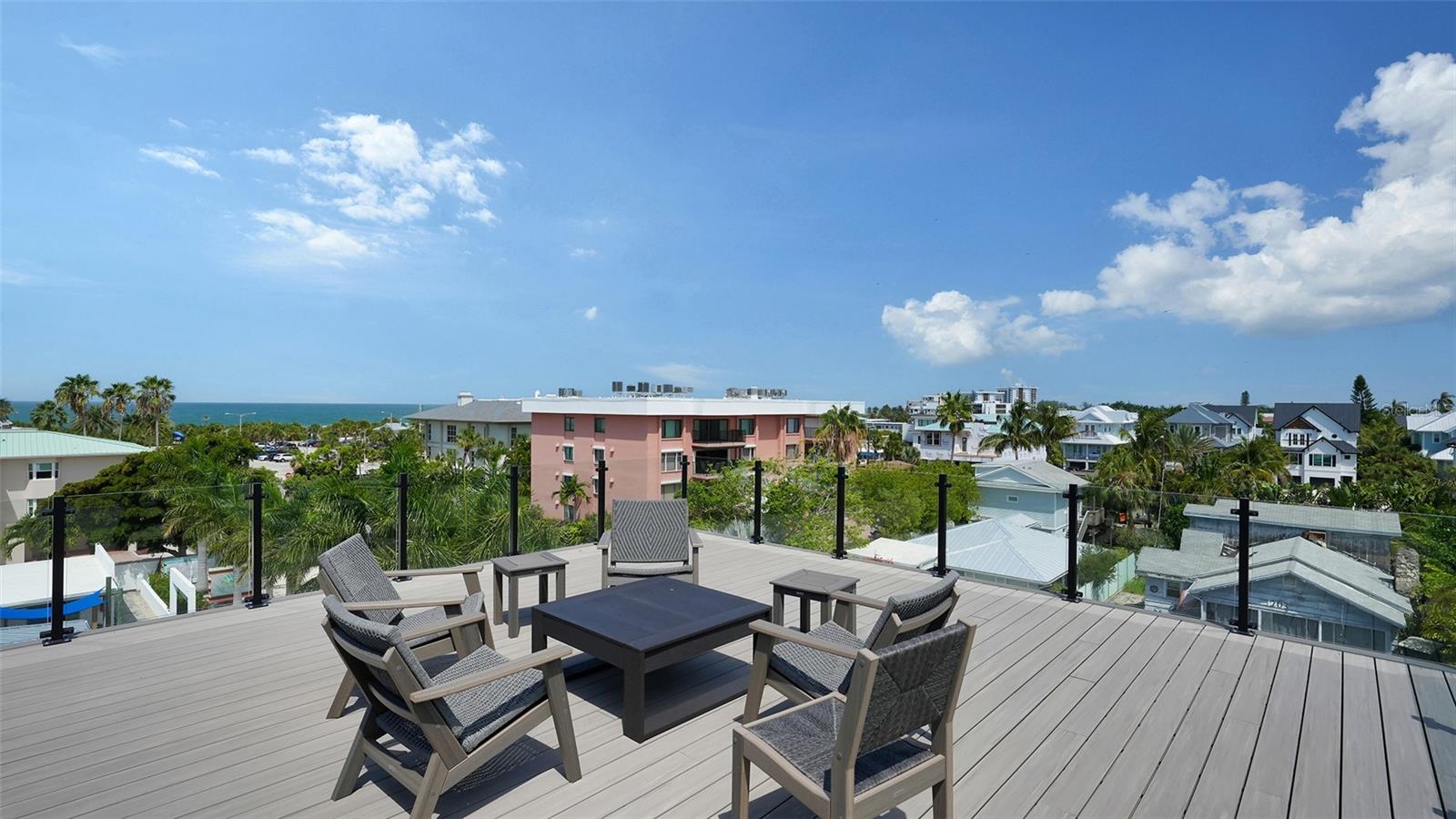 LIDO BEACH - Residential