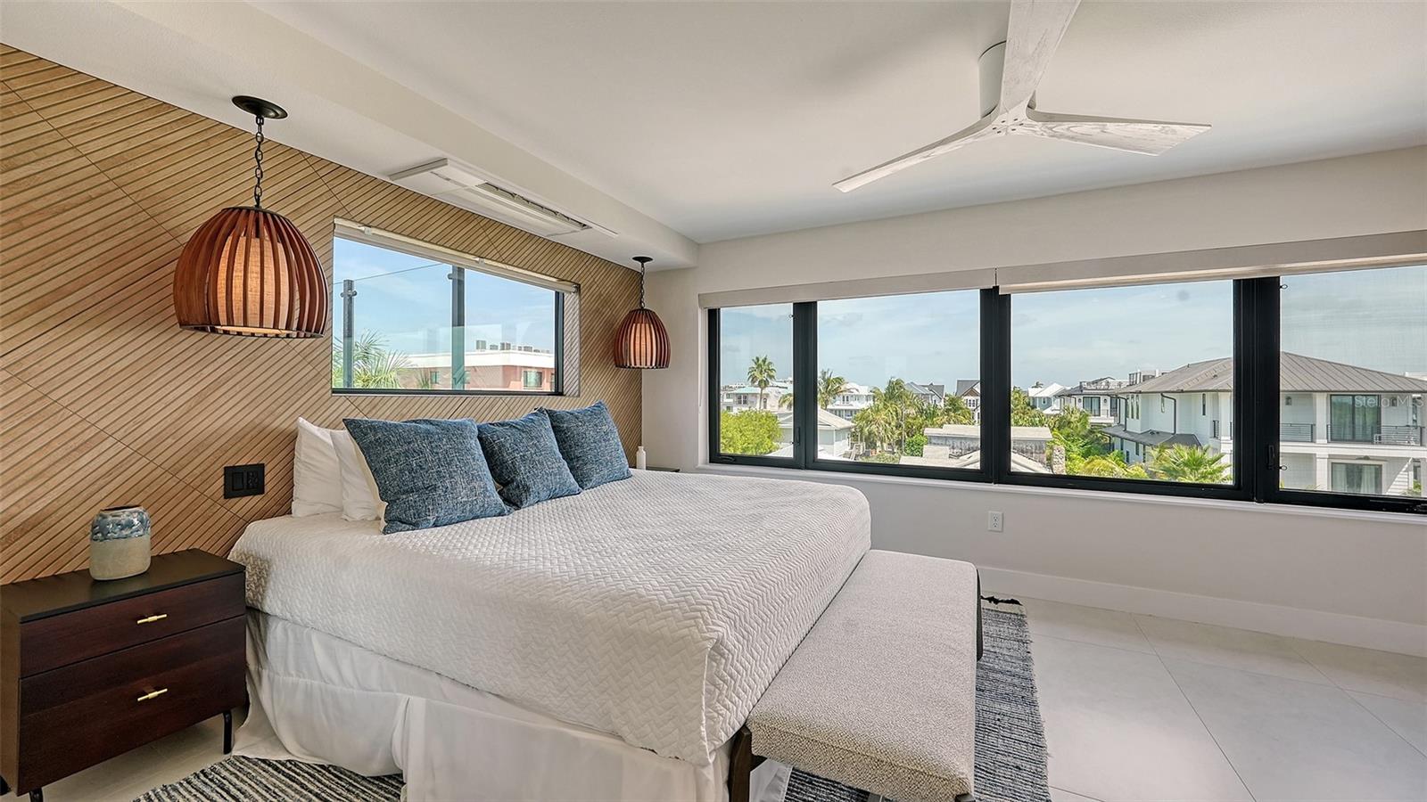 LIDO BEACH - Residential