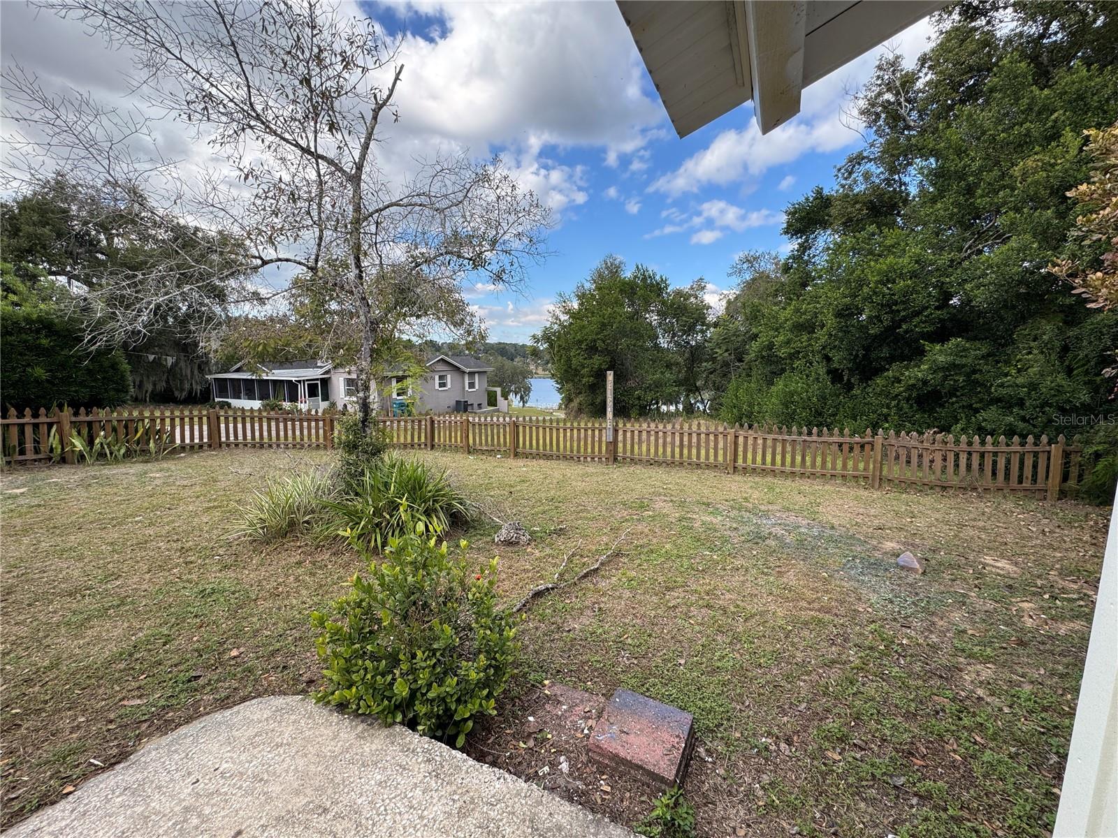 EUSTIS - Residential Lease