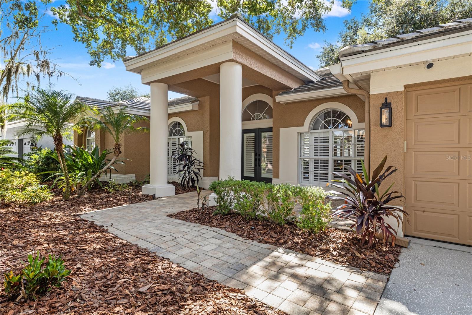 9323 WELLINGTON PARK CIRCLE