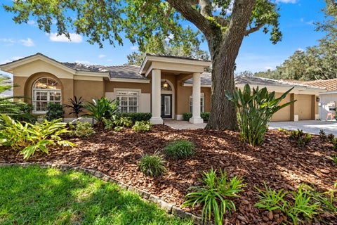 Photo of 9323 Wellington Park Circle, Tampa, FL 33647 (MLS # TB8544133)