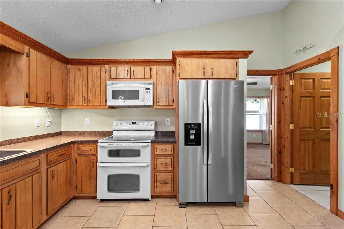 BAHIA VISTA HEIGHTS - Residential