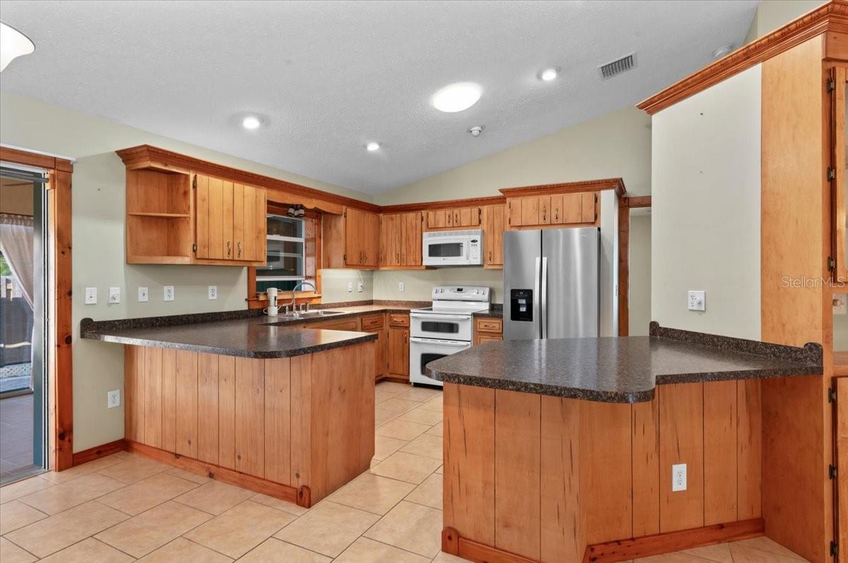 BAHIA VISTA HEIGHTS - Residential