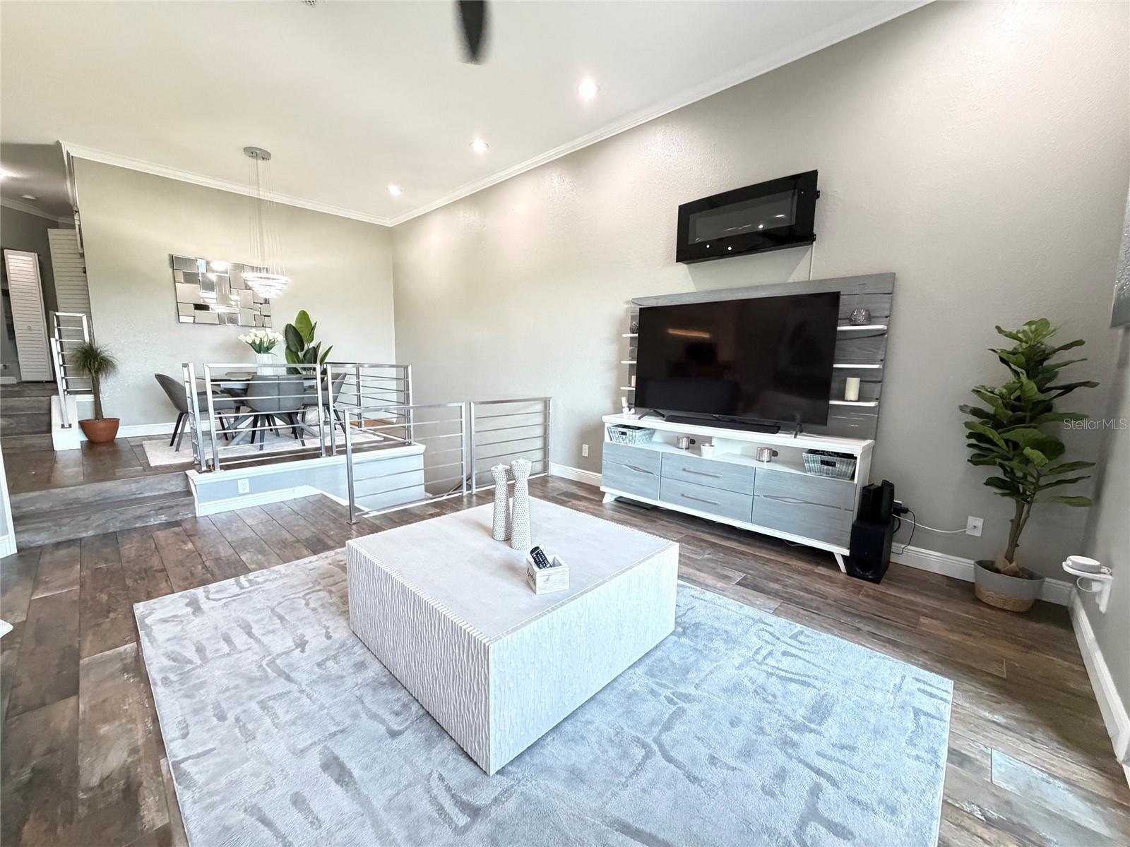 ISLAND PLACE A CONDO - Residential