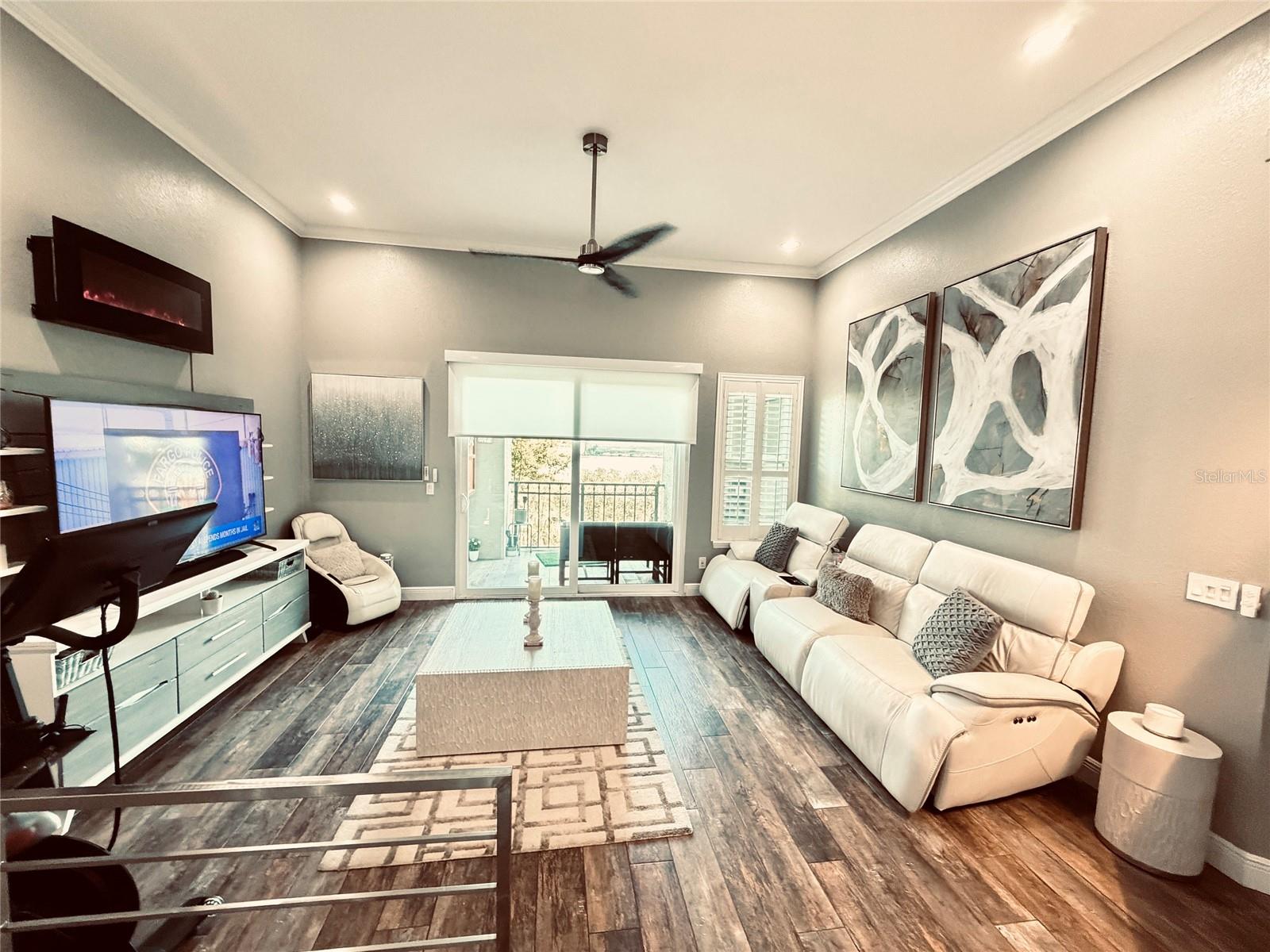 ISLAND PLACE A CONDO - Residential