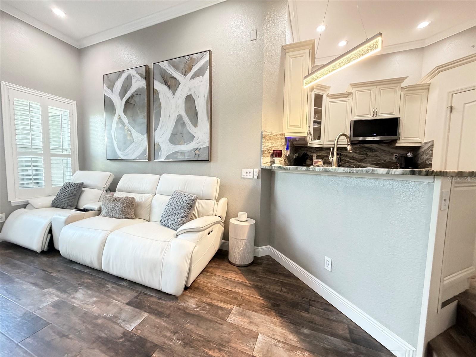 ISLAND PLACE A CONDO - Residential